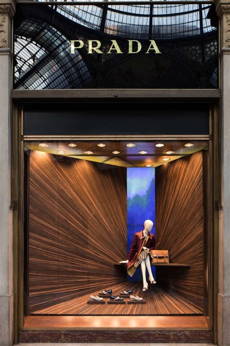 prada window display